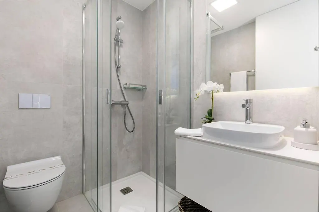 Amazing Central Apartment With Sea-View, Close To Beach With Pool, Sauna, Wifi And Private Parking Lagos Portugalsko